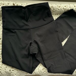 Lululemon Wunder Under 25” Leggings